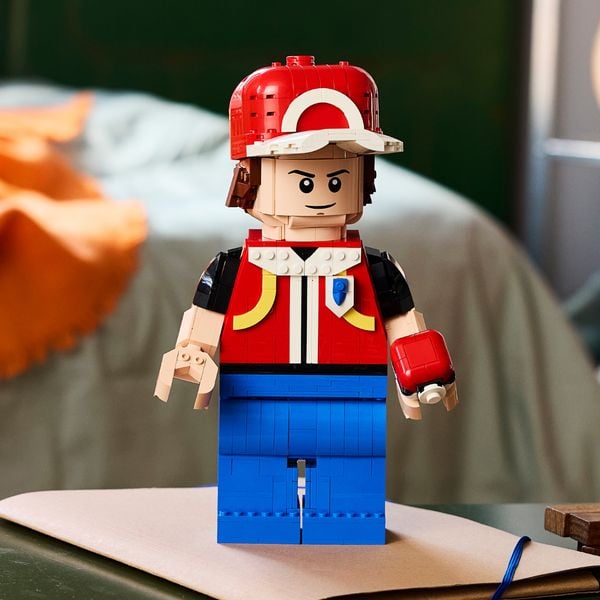 LEGO dropt 18+ Pokémon-sets met grote primeur Poke Ball Rayquaza Arcanine Munchlax Upscaled Red 22