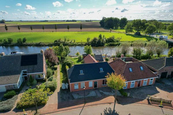 Bericht toevoegen Site icoon Funda-parel van €225.000 is duurzaam en ligt in landelijke idylle · Bericht Ctrl+K Concept opslaan Publiceren Funda-parel van €225.000 is duurzaam en ligt in landelijke idylle Typ / om een blok te kiezen Omhoog verplaatsenOmlaag verplaatsenToggle paneel: Expertquotes Omhoog verplaatsenOmlaag verplaatsenToggle paneel: Yoast SEO Premium SEO Leesbaarheid Schema Sociaal Nieuws Focus keyphraseHulp bij het kiezen van de perfecte focus keyphrase(Opent in een nieuwe browsertab) Weergave zoekmachines Bepaal hoe je bericht eruit moet zien in de zoekresultaten. Bekijk als: Resultaat op mobielDesktop resultaat Url voorbeeld: Manners Magazine www.manners.nl SEO titel voorbeeld: Funda-parel van €225.000 is duurzaam en ligt in landelijke idylle Voorvertoning metabeschrijving: okt 20, 2025 － Voeg een metabeschrijving toe door onderstaande snippet te bewerken. Als je dat niet doet, zal Google proberen een relevant stukje uit je bericht te vinden om te tonen in de zoekresultaten. SEO-titel Variabele invoegen Titel Pagina Slug funda-parel-van-e225-000-is-duurzaam-en-ligt-in-landelijke-idylle Metabeschrijving Variabele invoegen Samenvatting Premium SEO analyseVoer een focus keyphrase in om de SEO-score te berekenen Voeg een gerelateerde keyphrase toe Interne link suggesties Cornerstone content Geavanceerd Inzichten Omhoog verplaatsenOmlaag verplaatsenToggle paneel: Article list blocks Omhoog verplaatsenOmlaag verplaatsenToggle paneel: Post options Hide Banners Show article image Show newsletter block Premium artikel Sources Source Title Source URL Add Source Omhoog verplaatsenOmlaag verplaatsenToggle paneel: Sales Keywords Sales Keywords * Personal Finance Omhoog verplaatsenOmlaag verplaatsenToggle paneel: Advertorial options Advertorial Advertorial Title Partnership Text Partnership link Partnership Image Geen afbeelding geselecteerd Afbeelding toevoegen Tracker Post Tracker Grid Bericht Blok Funda-parel van €225.000 is duurzaam en ligt in landelijke idylle Uitgelichte afbeelding instellen Een samenvatting toevoegen... Laatst bewerkt 4 minuten geleden. Status Concept Publiceren Onmiddellijk Slug funda-parel-van-225-000-is-duurzaam-en-ligt-in-landelijke-idylle Auteur Michiel Hekkens Discussie Gesloten Revisies 2 Format Standaard Naar prullenbak verplaatsen Yoast SEO Premium SEO analyse: Heeft verbetering nodig Leesbaarheidsanalyse: Goed Verbeter je bericht met Yoast SEO Categorieën Categorieën zoeken Categorieën zoeken Uncategorized Advertorial in archief Auto's & Gadgets Gadgets LEGO Auto's & Motoren Auto's Elektrische fiets Jachten Motoren Tweedehands auto's Boeken Contact Films & Series Amazon Prime Video Apple TV+ Bioscoop Discovery+ Disney+ Formule 1 HBO Max Netflix NPO Start Podcasts SkyShowtime Televisie Viaplay Videoland Games Geld & Carrière Banen & Salaris Belasting & Toeslagen Crypto Huizenmarkt Investeren & Beleggen Rijk en Beroemd Sparen Gesponsord Gezondheid Afvallen Fitness Voeding Human Interest Architectuur Design Entertainment Eten & Drinken Klimaat Kunst & Fotografie Liefde & Seks Muziek Opinie Popular Science Samenleving Interview Nieuws Partner Reizen Review Sport Glory UFC Voetbal Stijl Horloges Kapsels & Baarden Kleding Sneakers Tech Categorie toevoegen Selecteer de primaire categorie Huizenmarkt Learn moreLearn more about the primary category.↗ Tags Tag toevoegen Scheiden met komma's of de Enter-toets. Meest gebruikt NetflixmarvelLEGOdroom occasionDisneysalarisfilmgeldsneakersNike Publicatiepaneel openen Bericht MeldingenConcept opgeslagen. Dialoogvenster sluiten Uitgelichte afbeelding Bestanden uploadenMediabibliotheek Details uitklappen Media filterenOp type filteren Afbeeldingen Op datum filteren Alle datums Media zoeken Medialijst Het weergeven 97 van 84049 media items Meer laden Bijlagedetails funda-energielabel-c-vrijstaande-woning-huis-aan-het-water.webp 20 oktober 2025 785 KB 2160 bij 1440 pixels Afbeelding bewerken Naar prullenbak verplaatsen Alt-tekst funda energielabel c vrijstaande woning huis aan het water Leer hoe het doel van de afbeelding te beschrijven(opent in een nieuwe tab). Laat leeg als de afbeelding louter decoratief is.Titel funda energielabel c vrijstaande woning huis aan het water Bijschrift Beschrijving Bestand URL: https://www.manners.nl/wp-content/uploads/2025/10/funda-energielabel-c-vrijstaande-woning-huis-aan-het-water.webp URL naar klembord kopiëren Vereiste velden zijn gemarkeerd met * Bron Bron URL Maps URL Kiosk ID Geselecteerde media actiesUitgelichte afbeelding instellen Geen bestand gekozen