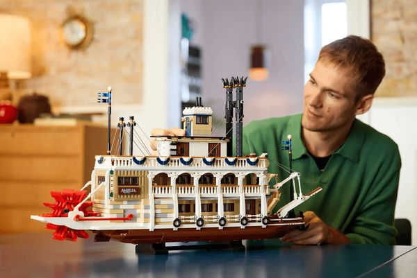 LEGO Ideas River Steamboat 2