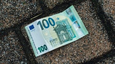 Zoveel contant geld is er op aarde en dit is de verdeling per mens
