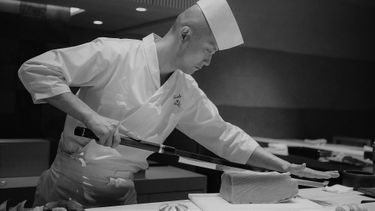 In dit sushi-restauant komt de jaarlijkse blauwvintonijn van 719.000 euro, onodera, tokio