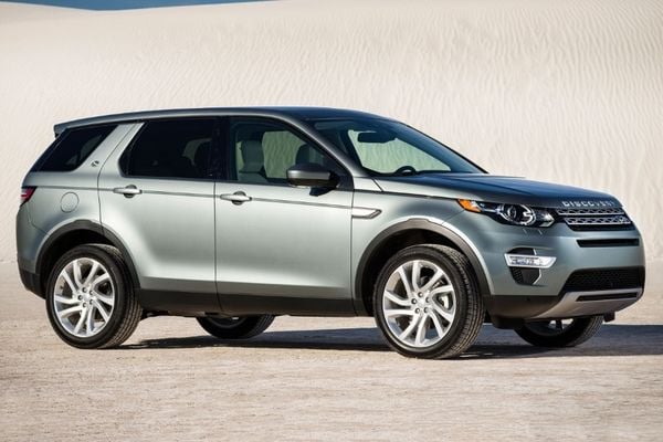 15-Best-SUVs-Land-Rover-Discovery-Sport-HSE