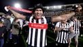 grimsby town speler voetbal salaris manchester united league cup premier league