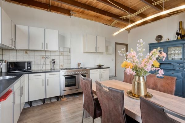 funda parel woonboerderij toldijk bronckhorst veiligste gemeente nederland 395000 euro te koop keuken