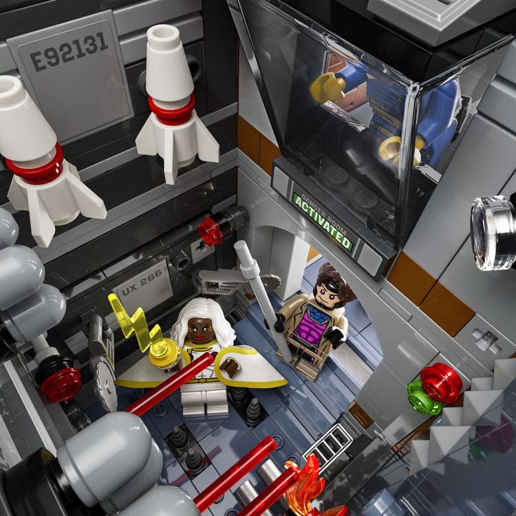 LEGO Marvel 76294 X-Men- The X-Mansion 23233