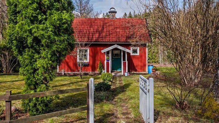 Gerenoveerd boshuis in gewilde regio Zweden te koop voor €60.000
