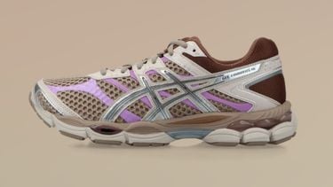 Deze perfecte Asics dad-shoes zijn fors afgeprijsd met kortingscode