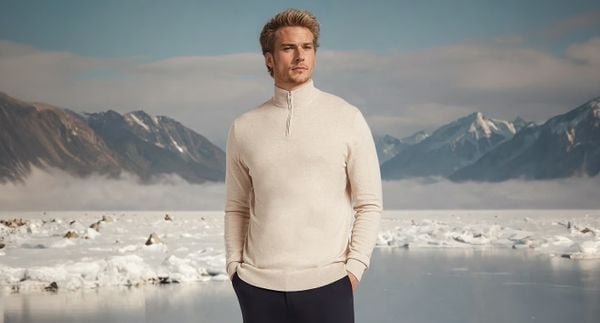 Deze kleding van oesterwol zou niet misstaan in SciFi-films
