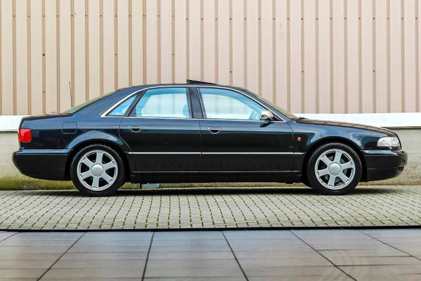 Tweedehands Audi S8 1998 occasion
