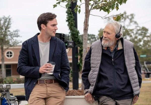 nicholas hault en clint eastwood achter de schermen van Juror #2 nieuwe film in bios nederland