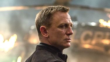 Nieuwe James Bond BLACK MIRROR Daniel Craig 007