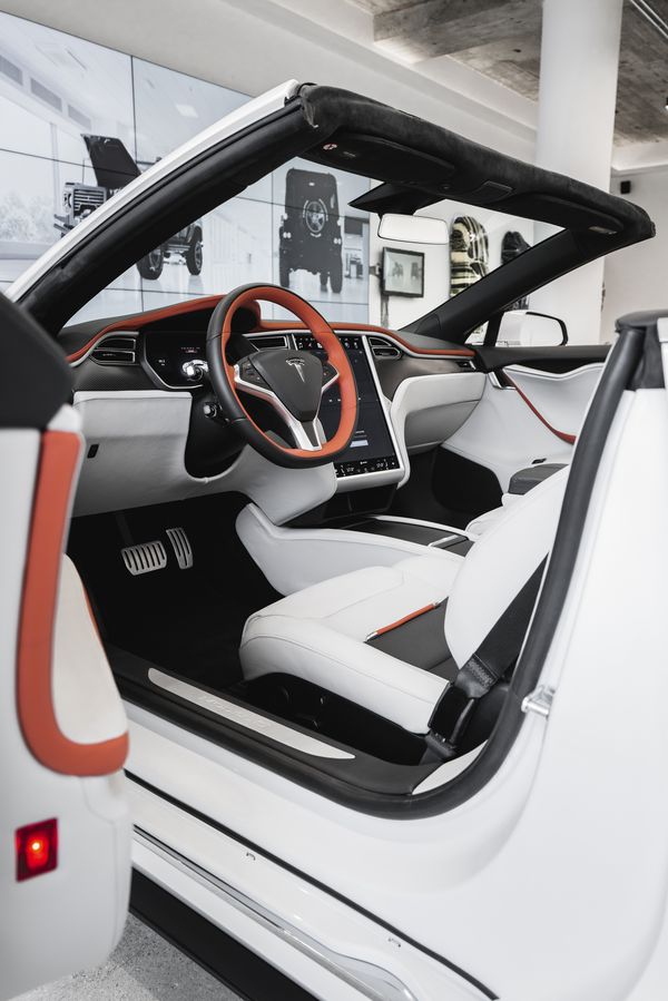 Tesla Model S Cabrio, ares design