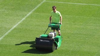 terreinknecht Johan Cruijff Arena Salaris