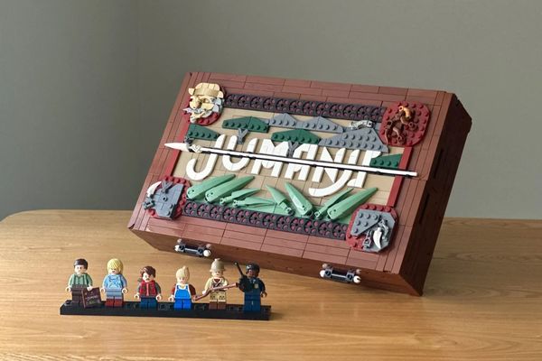 LEGO IDEAS JUMANJI 18+ set