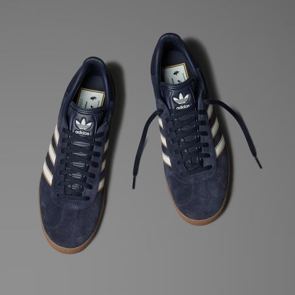 adidas gazelle nieuwe hype-sneakers juventus navy