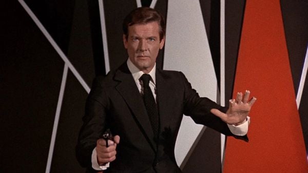 The Man with the Golden Gun Roger Moore James Bond