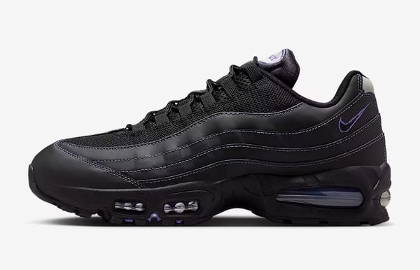 nike air max og zwarte sneakers in de zomer-sale 2025 met dikke korting