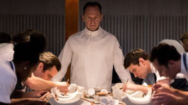 Zoveel stijgt horeca-salaris in 2025, voorbode op het minimumloon