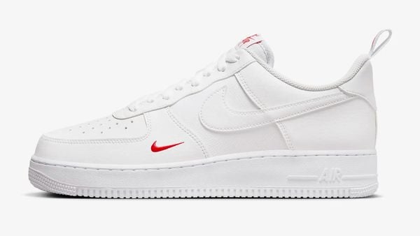 Nike Air Force 1 07 witte sneakers met korting