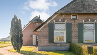Funda-boerderij van €5 ton ligt in natuur, op 5 minuten van Zwolle