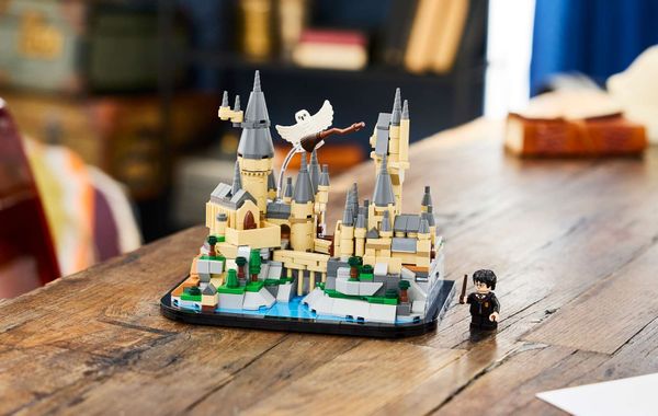 LEGO Harry Potter 40975 Mini Hogwarts Castle