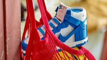 LEGO dropt Nike-sneakers in heerlijke bouwset voor prima prijs