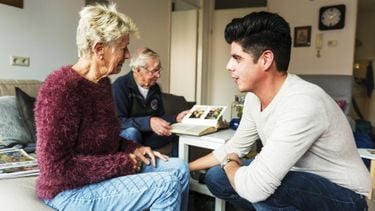 Het uurtarief als zorgbegeleider op zzp-basis, met volop werk