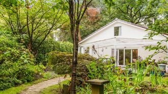Funda-parel van €389.000 heeft gratis meubels en Veluwe als tuin