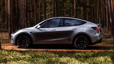 Tesla Model Y prijs prijzen goedkoper prijsverlaging Elon Musk EV elektrische auto
