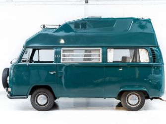 Boekhouding beeld Gasvormig Camper occasion: tweedehands Volkswagen T2a voor een scherpe prijs