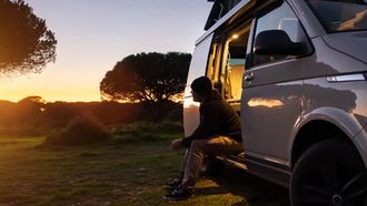 Deze potentiële camper kost €2.995 met bouwpakket voor €2.150