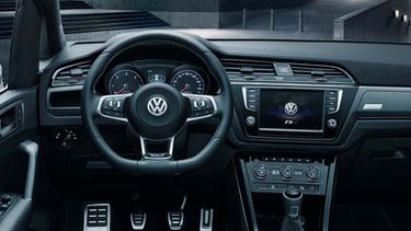Veiligste auto 2015 is nu een goedkope occasion met veel ruimte