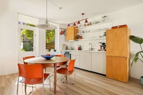 funda woning amsterdam 385000 euro tuin mooie ligging west houthavens huis kopen ingebouwde keuken