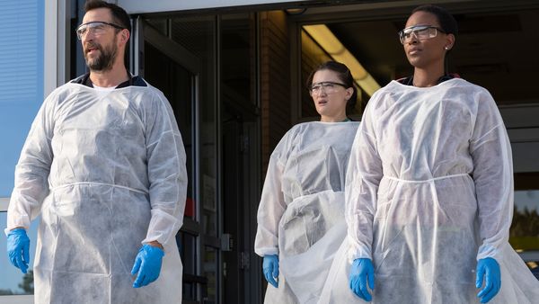 Ijzersterke ziekenhuisserie the pitt is de nieuwste HBO Max hit