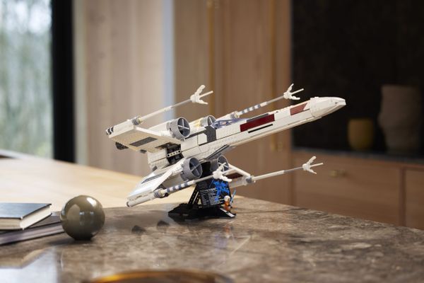 LEGO Star Wars 75355 Luke Skywalker’s X-Wing Fighter