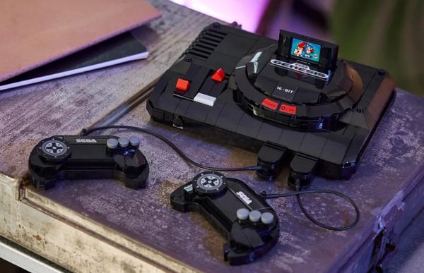 LEGO ICONS 40926 SEGA Genesis Console 44dd