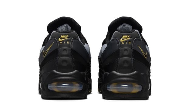 Nike Airmax 95 Batman 44