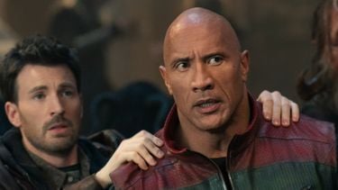 Duurste kerstfilm ooit vol Marvel en DC-sterren blijkt pijnlijke flop