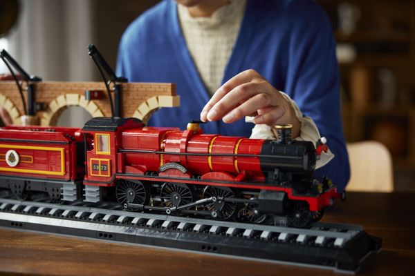 76405 Hogwarts Express: LEGO onthult duurste Harry Potter-set tot nu toe