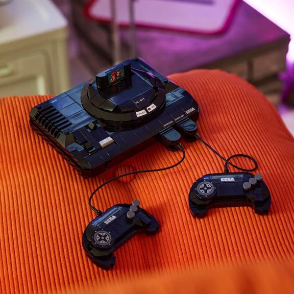 LEGO ICONS 40926 SEGA Genesis Console