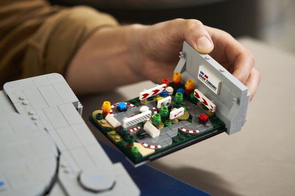 72306_LEGO 72306 PlayStation_Build_05 (Groot)