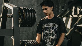 Deze workout van maar 5 oefeningen maakt je hele lichaam sterker