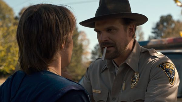Stranger Things Netflix, David Harbour als Hopper