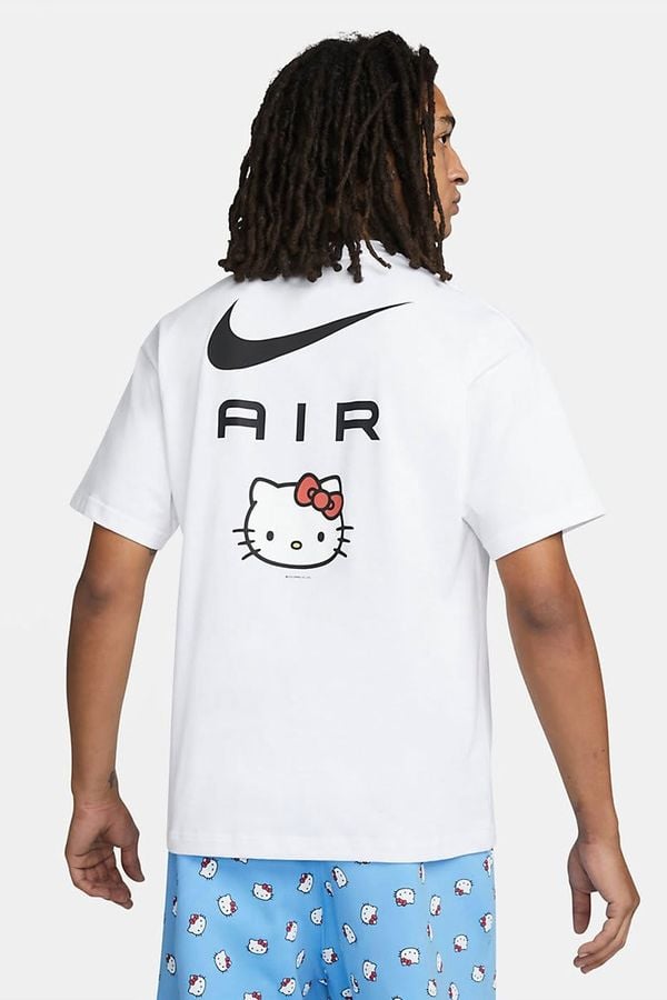 hello-kitty-nike-collab-first-look-001