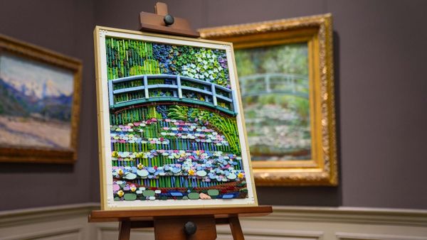 LEGO Art 31220 Claude Monet – Bridge over a Pond of Water Lilies 3
