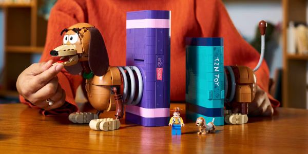 LEGO Toy Story- Slinky Dog Bookends copy