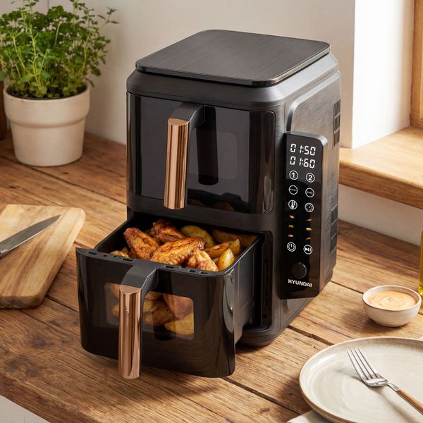 Hyundai Electronics EasyView Gestapelde Airfryer 99 euro gratis zout en pepermolen van buccan