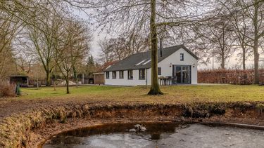 funda boerderij vrij uitzicht groot perceel modern groningen