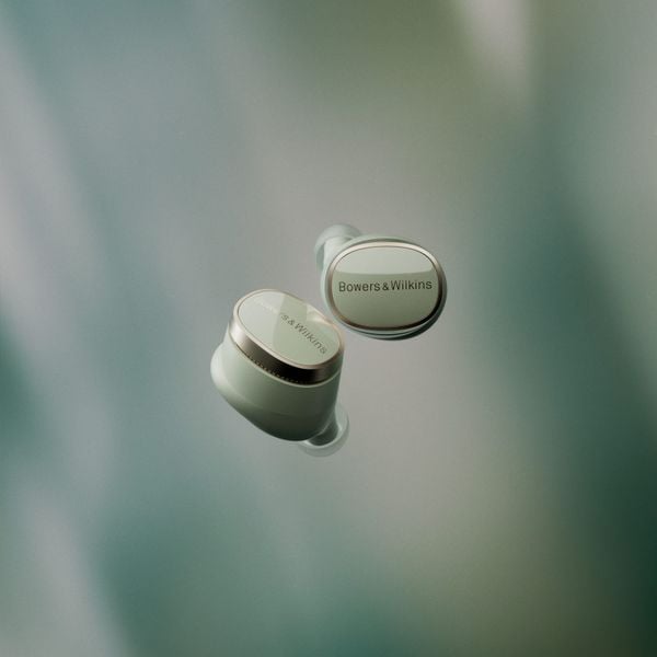 High--B&W - Pi8 Jade Green Beauty 4