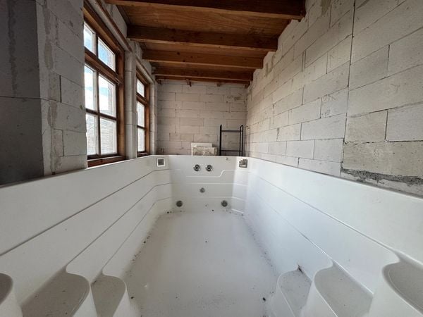 huis kopen funda binnenzwembad energielabel z zeeland (7)